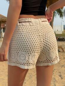 DAZY 女士抽绳腰带镂空休闲百搭日常短裤 - 白色 - 查看 2