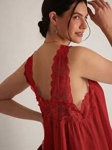 Freevana Plus Size Romantic & Elegant Early Spring New Lace Patchwork Women Camisole - Red - View 5