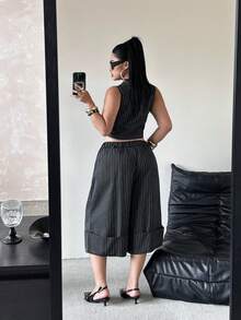 POPSWAY Bộ đồ hai mảnh thời trang thanh lịch mùa Xuân/Hè gồm áo ba lỗ kẻ sọc ôm dáng và quần lửng ống rộng cạp cao. - màu đen - Xem 2