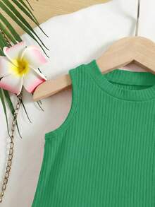 SHEIN 2件套女婴针织纯色休闲背心和碎花裤套装 - 綠色 - 查看 3
