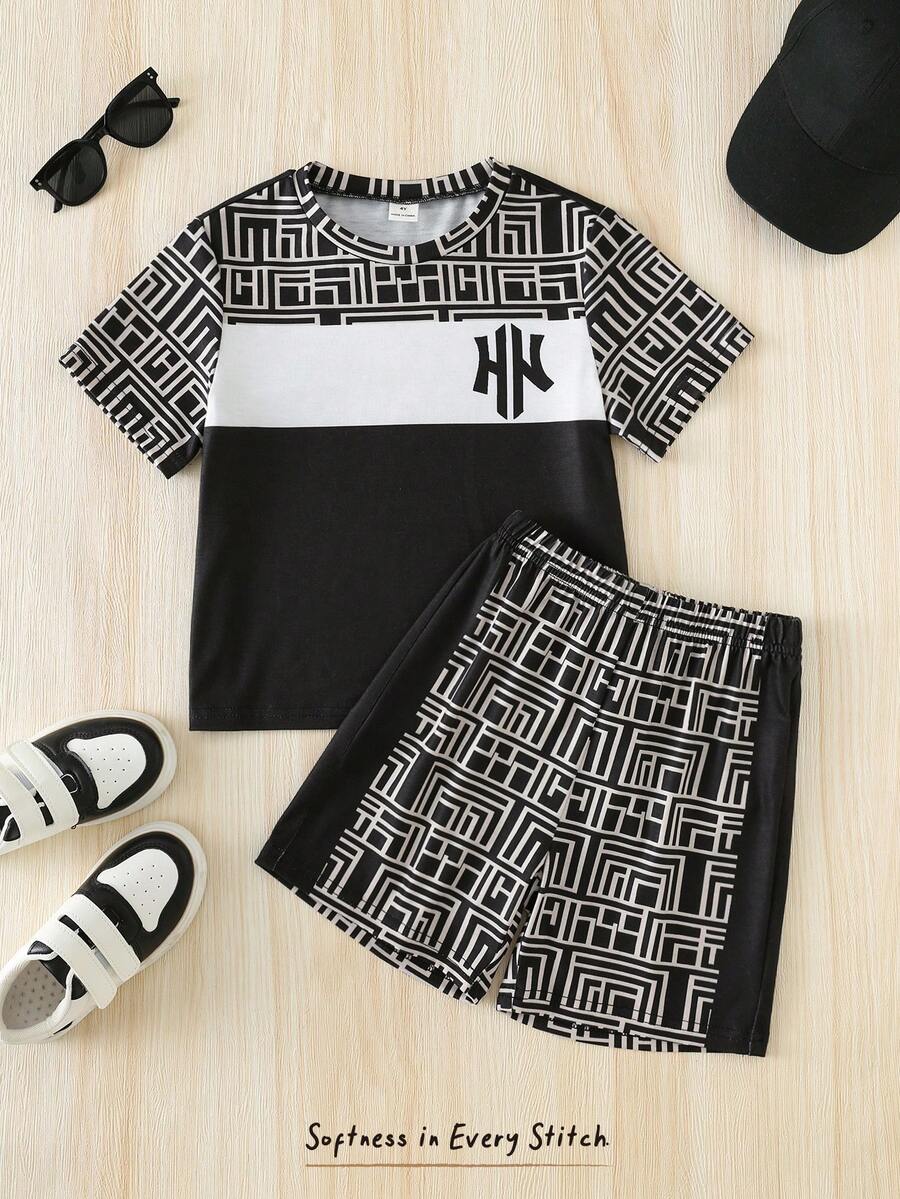 SHEIN 2件套男童撞色针织软领短袖上衣和松紧腰短裤 - 彩色 - 查看 1