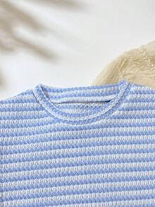 SHEIN Playful Pals 2件套女婴0-3岁春夏休闲日常度假针织黑白条纹荷叶袖圆领T恤和短裤套装 - 藍色 - 查看 4