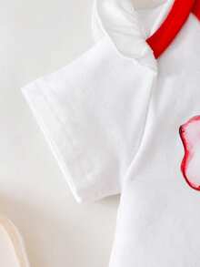 SHEIN Playful Pals Bộ áo liền quần tay ngắn in hình quả anh đào và quần short kẻ caro cho bé gái. - Đỏ - Xem 4