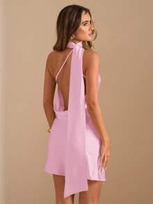 SHEIN BAE 秋冬纯色米黄色不对称露肩露背迷你优雅缎面连衣裙，优雅印花连衣裙，性感露背连衣裙，黄色缎面连衣裙，露背缎面优雅连衣裙，婚礼宾客礼服，伴娘缎面长裙，鸡尾酒会礼服，优雅连衣裙 - 淺粉色 - 查看 2