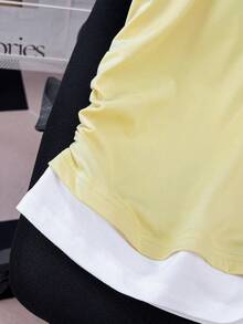 GlowEve Camiseta casual de mujer con cuello redondo y mangas cortas plisadas - Amarillo - Ver 6