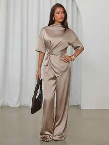 Aloruh 女士新款纯色棕色套装，两件套，巧克力色高领无袖扭结上衣搭配阔腿裤 - 卡其色 - 查看 8