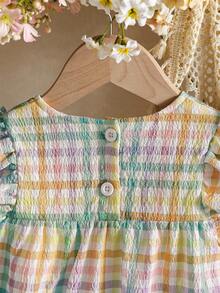 SHEIN Vintaside Kids 女嬰可愛粉綠格紋短袖迷你洋裝 夏日度假田園風清新圖案輕盈剪裁 適合戶外休閒派對 - 彩色 - 查看 6