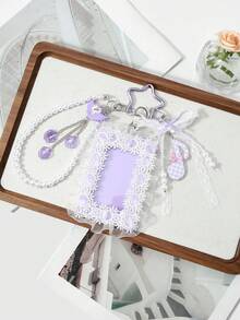 ROMWE Kawaii 1件甜美優雅時尚百搭學院風紫色系樹脂彩色貝殼水鑽閃亮天使之翼愛心細閃亮片音符手工串珠仿珍珠白色鏤空蕾絲蝴蝶結手工蕾絲刺繡織帶網紗壓克力滑蓋卡套校園卡ID卡套星卡卡套名片套交通卡套DIY星星鑰匙圈包掛飾適合上班族學生 - 紫色-143 - 查看 11