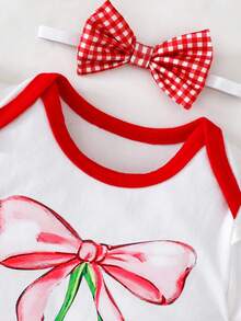 SHEIN Playful Pals Bộ áo liền quần tay ngắn in hình quả anh đào và quần short kẻ caro cho bé gái. - Đỏ - Xem 3