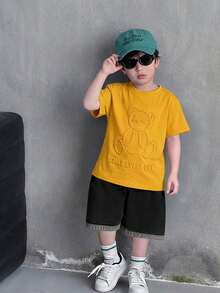 SHEIN Little Byeori 2件套儿童/青少年男童休闲百搭舒适圆领宽松短袖针织T恤和牛仔短裤套装，适合返校穿着 - 黃色 - 查看 6