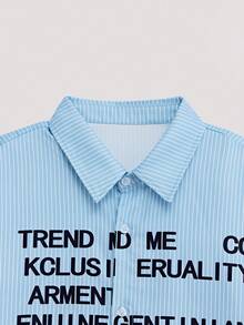 Open Phase Cămașă bărbătească Y2K Streetwear cu dungi contrastante în albastru și alb, imprimeu cu litere, tricou casual simplu, stil retro american, unisex, croială relaxată, ținute de vară - Potrivită pentru ținute de zi cu zi și de sărbători de vară. - Multicolor - Vizualizare 4