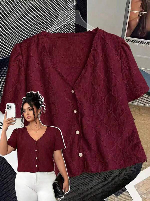 GlowEve CURVE Áo cánh tay ngắn cổ chữ V thêu đơn giản cỡ lớn dành cho nữ, thích hợp khi đi làm