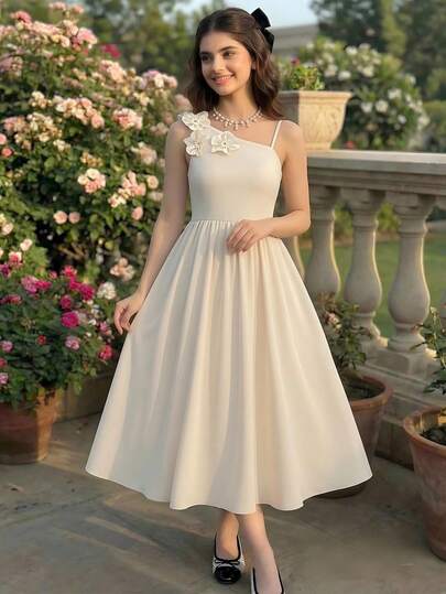 SHEIN 1 pieza Vestido de satén tejido con decoración floral elegante para niñas, con tirantes de espagueti ajustables, cintura entallada y cremallera en la espalda en color albaricoque, adecuado para uso diario, fiestas, bodas y damas de honor
