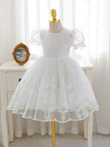 SHEIN Glamorique Kids 小女孩公主裙，白色刺绣薄纱连衣裙，后背饰有超大蝴蝶结，泡泡袖，适合生日派对、婚礼、节日、花童等场合，欧美风格 - 白色 - 查看 8