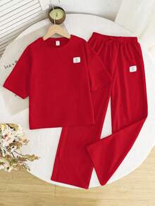 SHEIN 少女休闲宽松舒适圆领短袖T恤和裤子两件套 - 紅色 - 查看 4