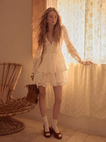 MOTF STUDIO WOMEN'S LACE LAYERED EMBROIDERED RUFFLE HEM MINI DRESS