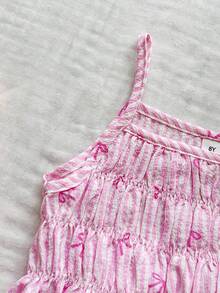 Vintaside Kids 少女夏季条纹蝴蝶结印花吊带背心和短裤套装，褶皱腰身宽松版型，适合日常外出、休闲聚会、野餐和拍照。 - 彩色 - 查看 6