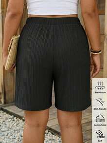 SHEIN LUNE 大码女式抽绳腰带口袋舒适休闲短裤，适合海滩度假、机场出行、夏季返校季等场合。黑色女式休闲短裤，适合夏季返校季穿着。 - 黑色 - 查看 5