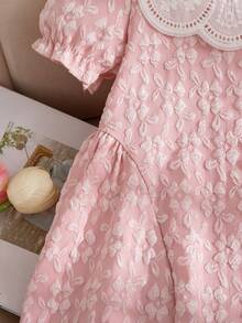 Elladie kids 1件女童夏季新款梭织纹理蓝色提花面料白色刺绣领花瓣袖开襟收腰休闲度假百搭甜美公主裙，适合上学、生日派对等场合 - 粉色 - 查看 7
