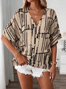 SHEIN Holidaya 女士几何印花V领蝙蝠袖短袖宽松衬衫 - 卡其色 - 查看 6