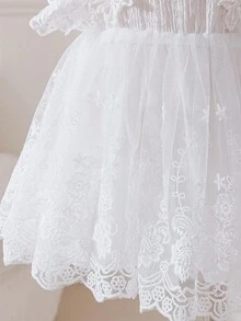 SHEIN Glamorique Kids Đầm bồng sang trọng, không tay, màu trắng, ren hoa, thắt eo cho bé gái. - trắng - Xem 3