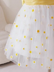 SHEIN Glamorique Kids 女婴优雅迷人可爱雏菊网纱无袖黄色岛屿缎面收腰度假奢华双层薄纱蓬蓬裙 - 黃色 - 查看 6