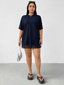 Shapeblank Camiseta larga de manga corta con aplicación de encaje negro, cómoda y holgada, de uso diario y versátil, que estiliza la figura, para mujeres de talla grande, para primavera/verano, para salir, atuendos de verano, estilo sencillo - Azul Marino - Ver 5