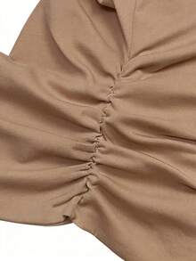 Slaydiva Plus Size Women's Solid Color Square Neck Short Sleeve Casual T-Shirt - Khaki - View 8