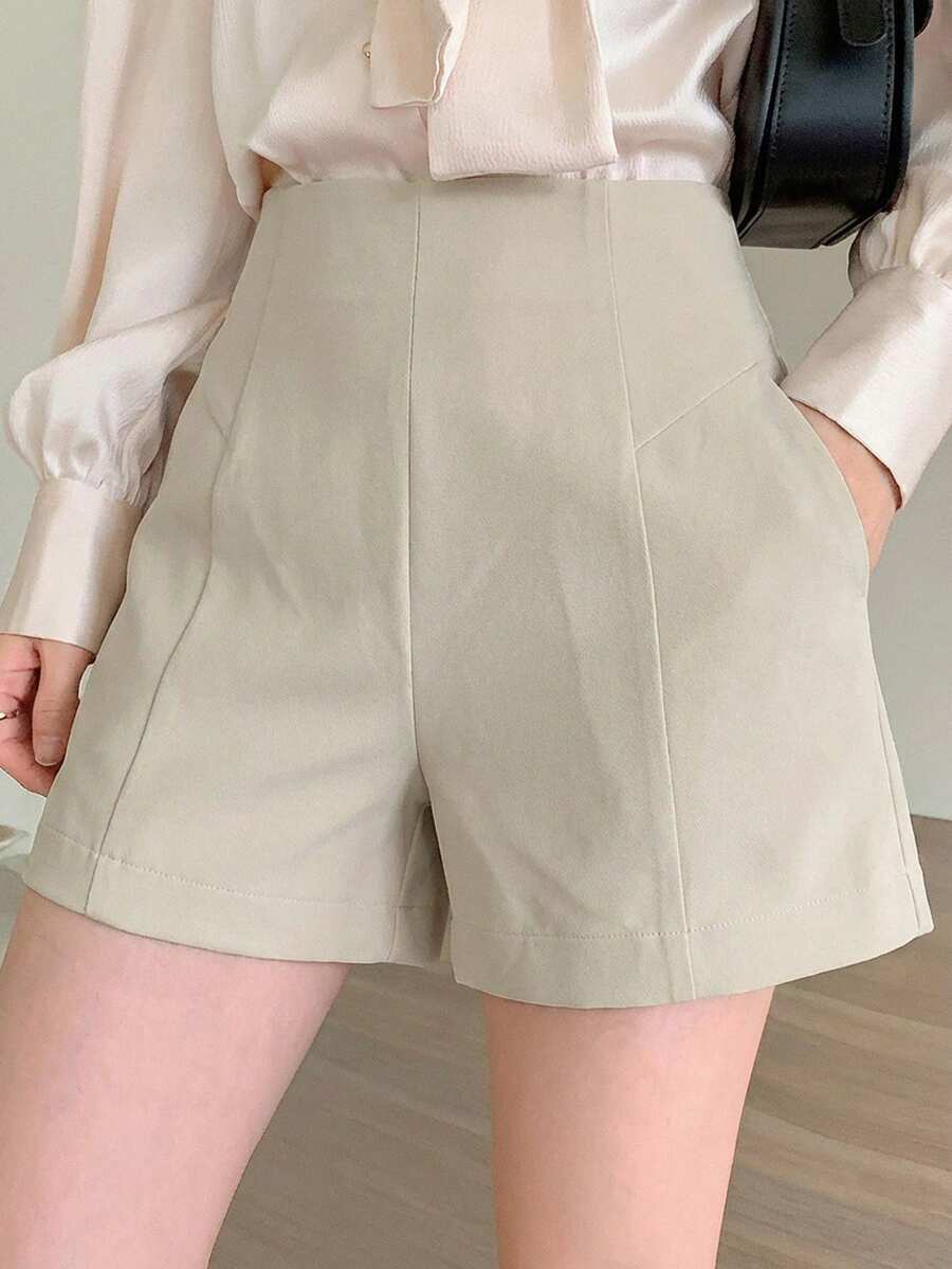 DAZY Women's Casual Everyday & Work Commute Solid Color Loose Shorts With Side Pockets, Versatile For Summer - Beige - View 1