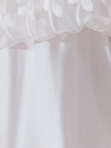 SHEIN Glamorique Kids 年轻女孩优雅端庄的白色无袖吊带收腰奢华可爱白色刺绣网纱蓬蓬裙正式礼服 - 白色 - 查看 9