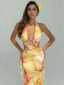 Backless, Fitted Holiday Dress With A Cut-Out Crossover Design, Perfect For Showing Off In Summer - Black - View 4