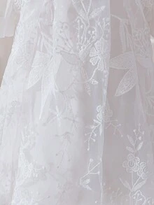 SHEIN Glamorique Kids 女婴优雅泡泡袖白色蕾丝荷叶边连衣裙，可爱正式礼服 - 白色 - 查看 7