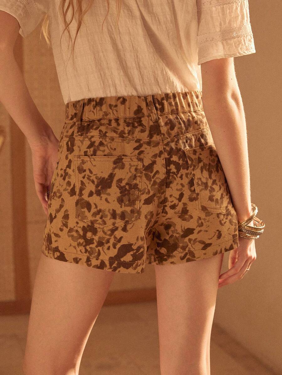 MOTF STUDIO WOMEN'S SUMMER DENIM LEOPARD PRINT SHORTS - Khaki - View 2