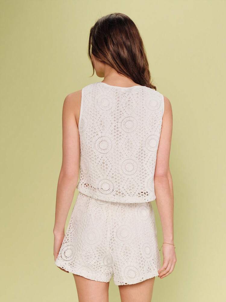 Cream Guipure Cropped Top With Front Button Detail Sleeveless Cut And Delicate Openwork Texture Boho Spring Summer Vacation Top Holiday Top Going Out French Style Parisian Style