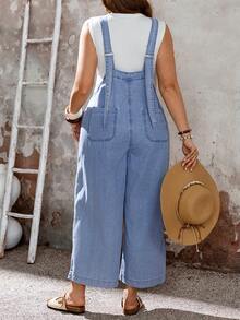 SHEIN CURVE+ Große Größen Lässige Jeans-Latzhose mit Knöpfen vorne, Sommer Karnevals-Kostüm, Pendeln, Urlaub, Abschluss, Chic Y2K, Süße Streetwear, Party, Hochzeit, Elegant, Business Lässig, Frau, Business, Strand, Ostern, Lässige Weite Bein Jeans-Latzhose mit verstellbaren Trägern und Knöpfen vorne, Sommer Jumpsuit, Vielseitiger Utility-Jumpsuit, Ostern Lässiger Jumpsuit - Blau - Übersicht 2