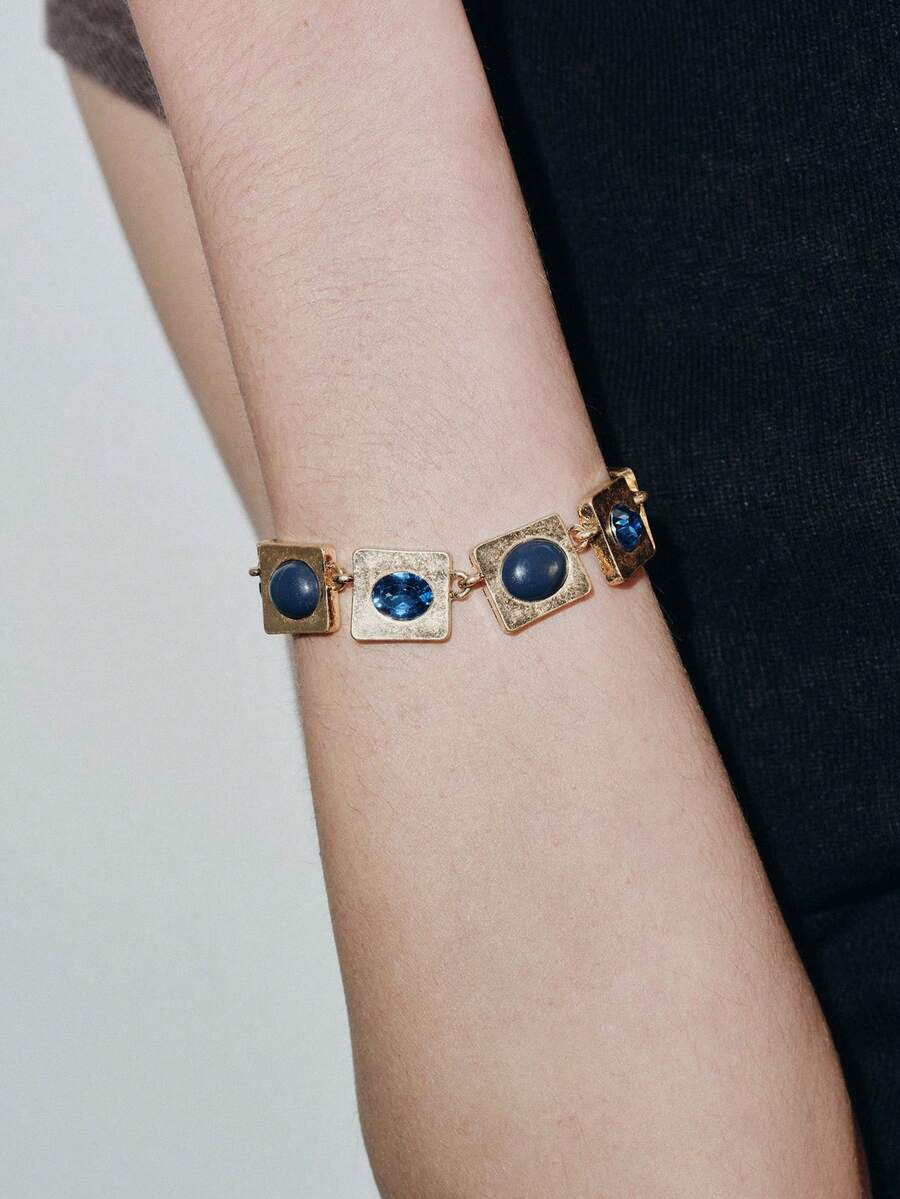 Noxbound Vintage Old Money Wind Square Oval Sapphire Bracelet Court Premium Sense,Minimalist/Vintage/Elegant,For Mom/Women/Girl/Mother,Summer/Beach/Prom/Part/Vacation/Travel,BOHEMIAN/Modern/Chic,Daily Wear/Work Day - Ancient gold - View 1