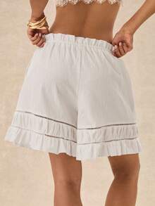 Easelle Quần short nữ dáng rộng, màu trơn, viền bèo nhún, thích hợp cho kỳ nghỉ, quần short trắng nữ, quần short viền bèo nhún, quần short nữ mùa hè, quần short nữ thường ngày. - trắng - Xem 6