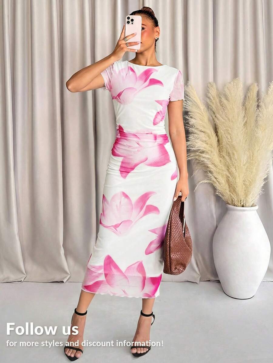 Lavishia Đầm ngắn tay cổ tròn, dáng ôm, dài ngang gối, in họa tiết hoa màu tím, thích hợp cho những buổi đi chơi hàng ngày. - Hồng - Xem 1