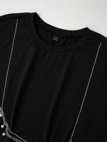 GlowEve CURVE Plus Size Women's Black Pearl Chain Decor T-Shirt,Elegant Summer Short Sleeve Tops,Casual Music Festival Western Cowgirl,Night Out Club T-Shirt - Black - View 3