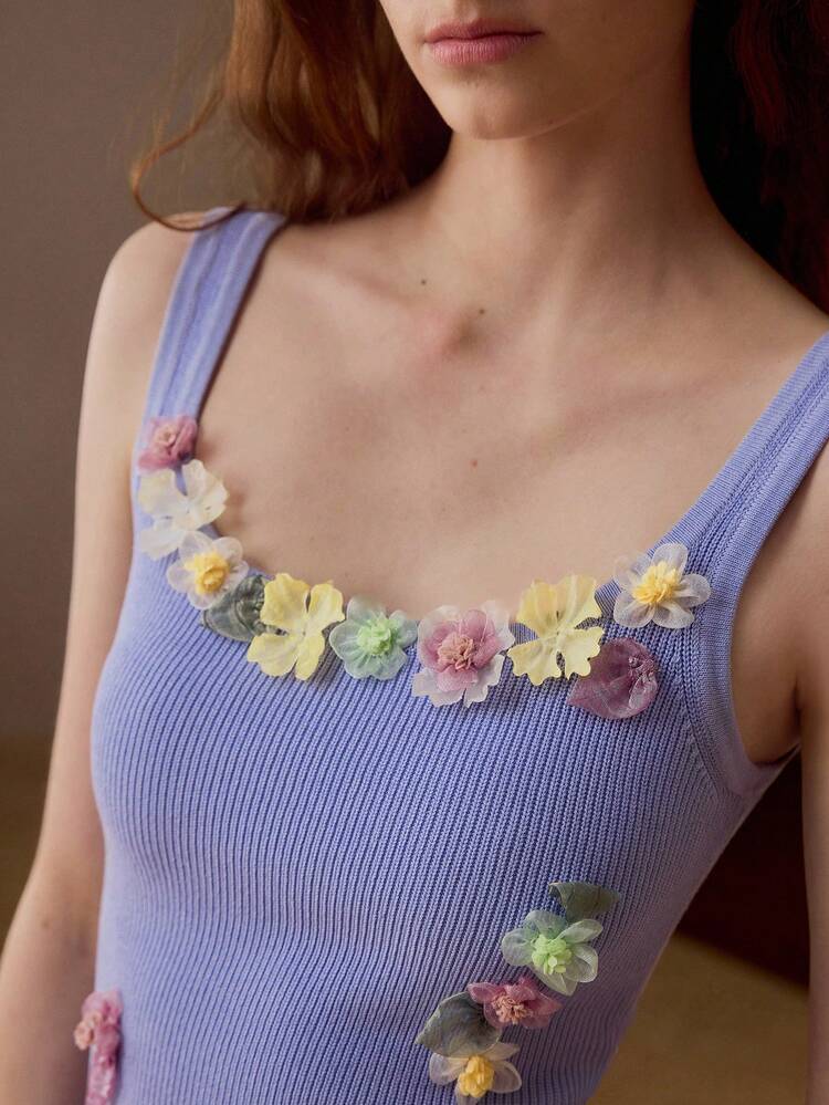 WOMEN'S SUMMER 3D APPLIQUE DECOR FITTED KNIT TOP