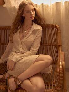 MOTF STUDIO Bộ đồ nữ mùa xuân/hè in họa tiết toàn thân, gồm áo dài tay xuyên thấu và quần short thắt lưng, gồm 2 món. - Màu Khaki - Xem 6