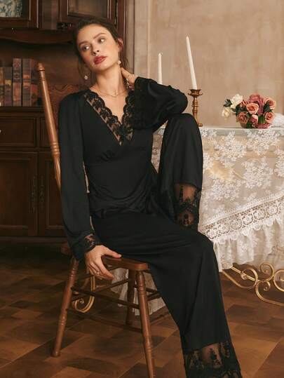 法式浪漫优雅迷人刺绣网纱蕾丝拼接V领纯色女士睡衣套装