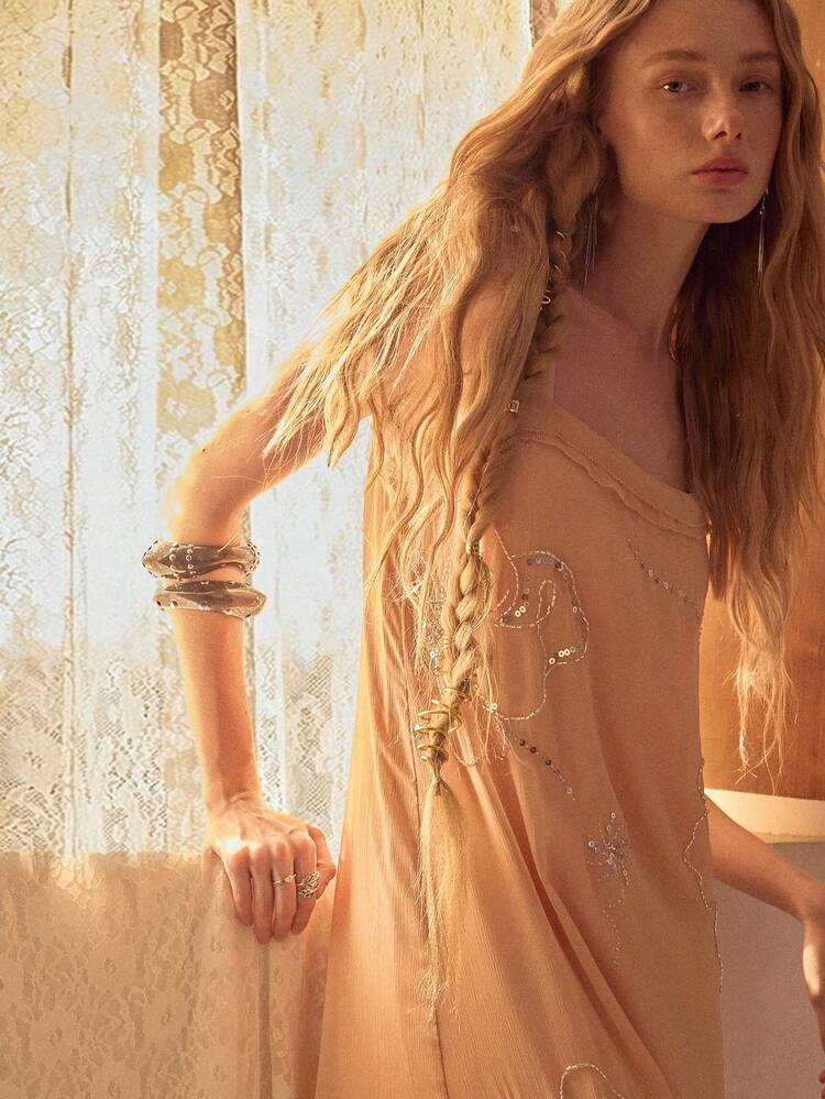 MOTF STUDIO WOMEN'S PLEATED CHIFFON SEQUIN EMBROIDERED ASYMMETRIC HEM CAMISOLE DRESS