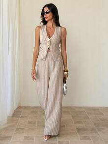 SHEIN Tall 女士优雅、简约、休闲、时尚、通勤、都市、现代、度假、波西米亚风、舒适的 V 领条纹背心，配有金属扣，搭配卡其色高腰裤两件套。 - 棕色 - 查看 7