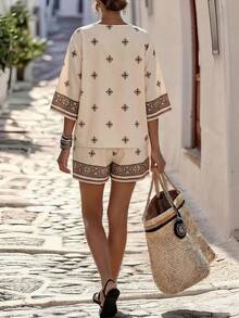 Weeklong Women's Printed Button-Up Cardigan And Shorts Two Pieces Casual Vacation Set, Spring/Summer - Multicolor - View 2