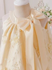 Glamorique Kids Đầm dự tiệc sinh nhật thanh lịch cho bé gái, cổ yếm, tay bồng, họa tiết hoa và nơ lớn. - Màu be - Xem 9