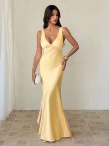 SHEIN Tall 性感简约纯色黄/米色深V领无袖露背系带长裙，适合派对、鸡尾酒会、正式场合、伴娘、生日、圣诞节、商务休闲等场合，也可作为露背连衣裙、黄色婚礼宾客礼服、优雅女士连衣裙、情人节服装等。 - 淡黃色 - 查看 7