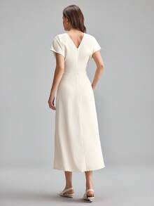 Ontre 女士褶裥腰部喇叭白色连衣裙，现代优雅婚礼宾客装扮，简约浪漫法式奢华都市时尚商务休闲办公装，低调复古高端通勤机场邮轮中东必备百搭高品质季节性婚礼系列 - 米色 - 查看 3