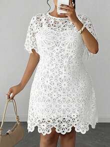 SHEIN CURVE+ Vestido de encaje con mangas cortas, cintura calada, adecuado para fiestas, vacaciones y viajes - Blanco - Ver 7