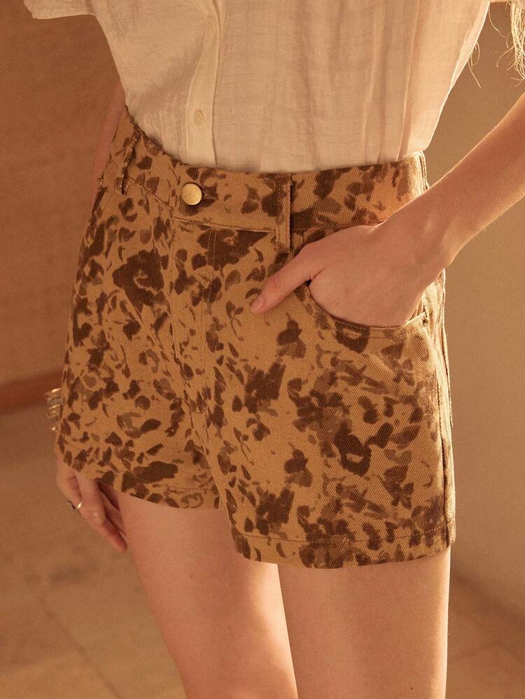MOTF STUDIO WOMEN'S SUMMER DENIM LEOPARD PRINT SHORTS